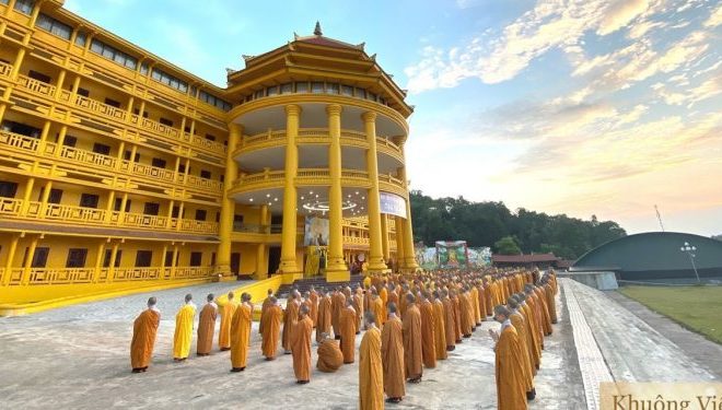 Hàng trăm Tăng Ni trẻ Học viện Phật giáo Hà Nội xin tham gia tuyến đầu chống dịch